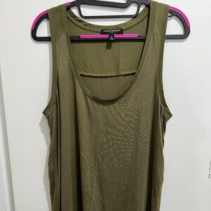 Women's Olive Green Banana Republic Tank schoop neck